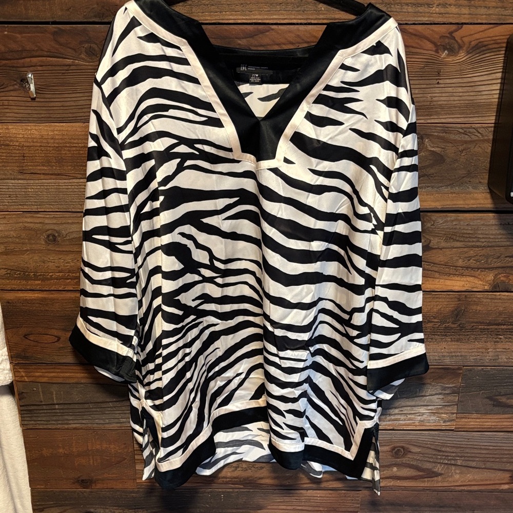 INC International Concepts Black and White Silk Top